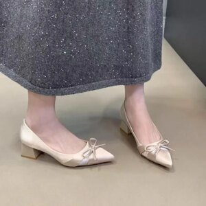 Sapatos Casuais Retro de Dedo Apontado